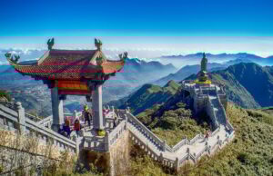 Asian Destinations To Visit Now Revealed O Yuy Ho Pass in Sapa, Vietnam