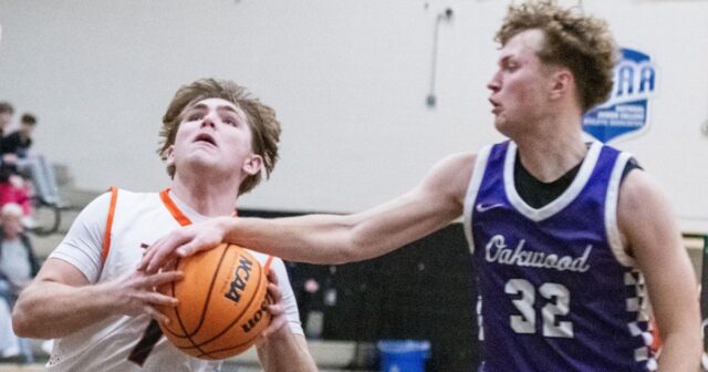 Thursday's prep highlights: Spartans, Eagles, Rockets score IPC wins | Sports