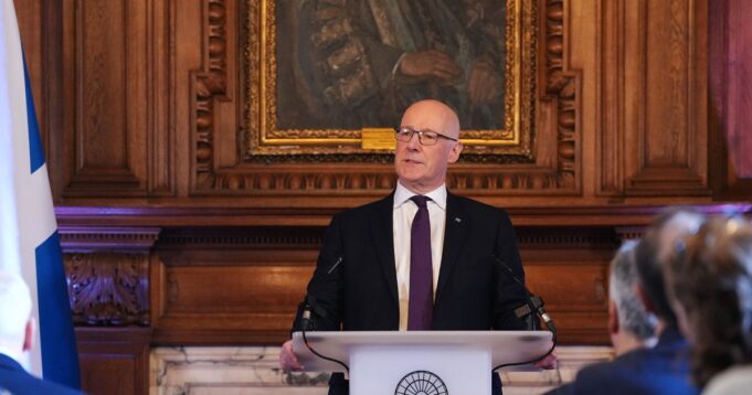 Swinney Snubs Hospital Debate Scottish Daily Express