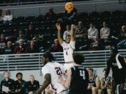 Colonels Win 2nd Straight In Thrilling Finish Colonels Pull Away Late To Win Second Straight